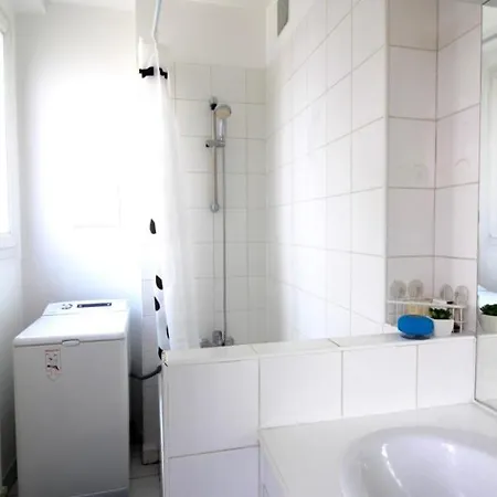 Hostnfly - Superb & Bright Near Bastille Appartamento *